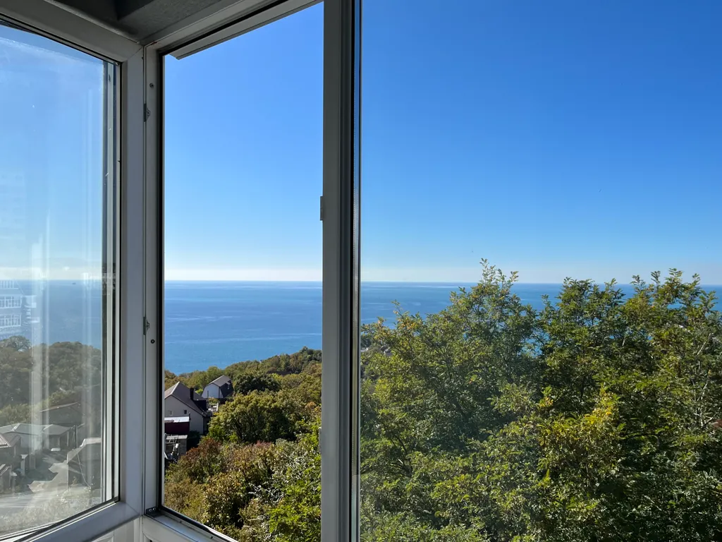 Яркая и солнечная квартира с видом на море