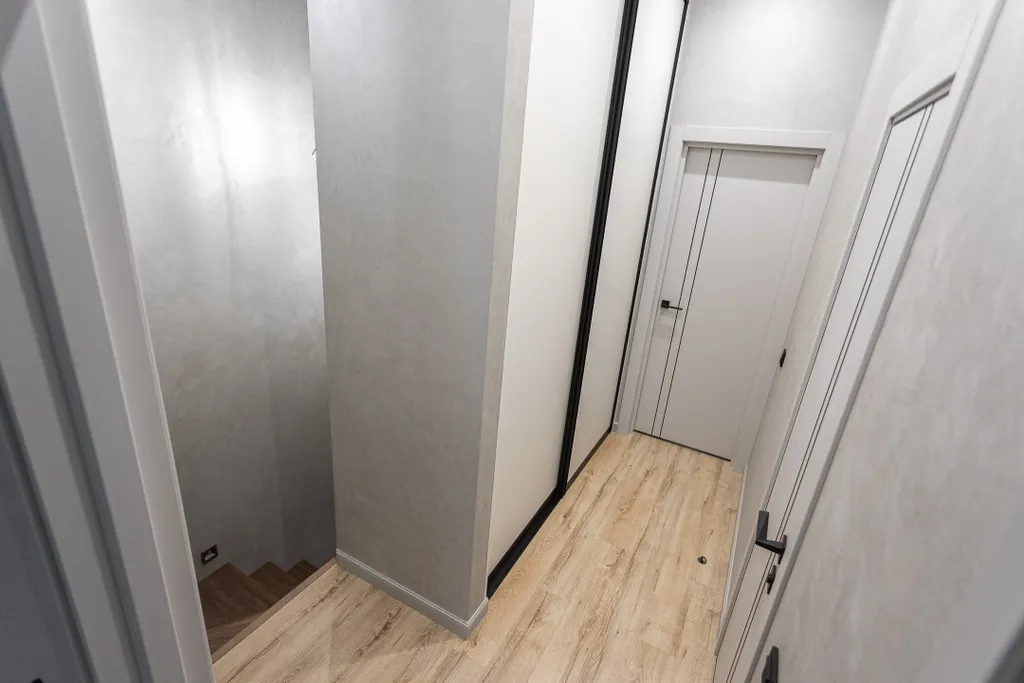 На первой линии от моря сдам полдома