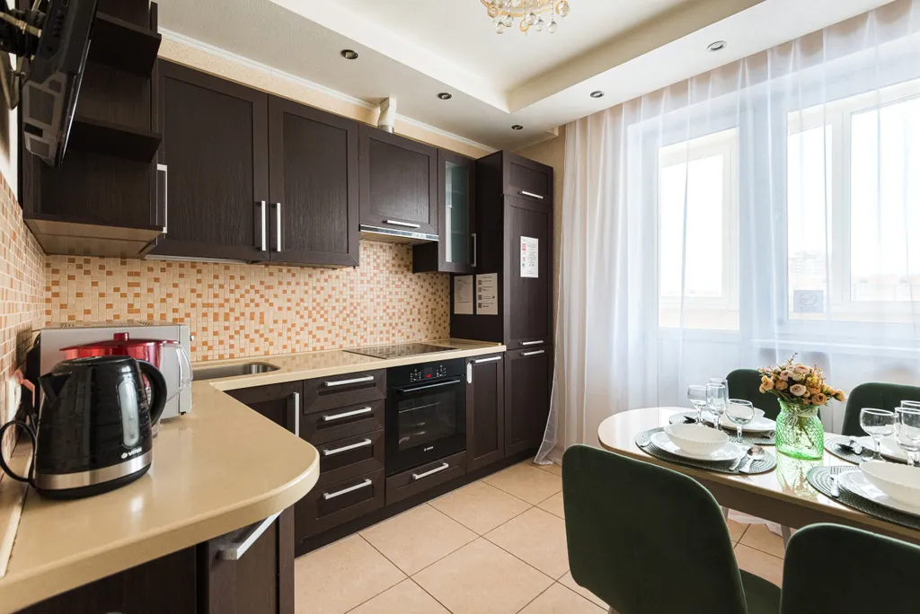 В центре, 2 кондиционера, 2 ТВ, гостиничный сервис, бесконтактно