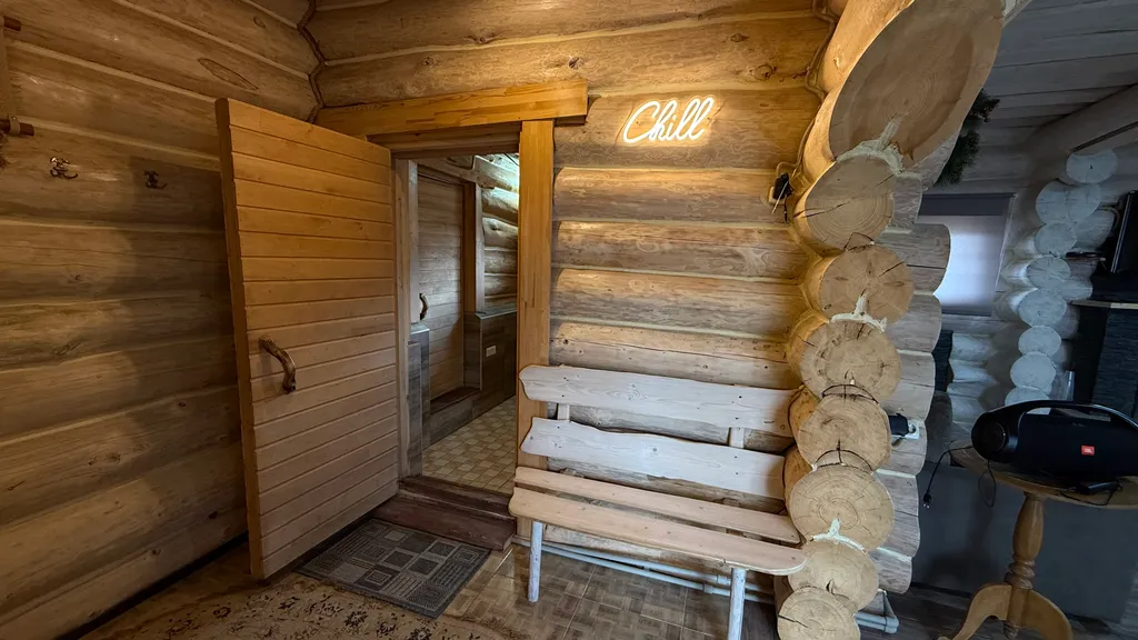 Домик у реки