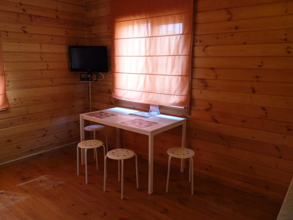 Сруб у моря