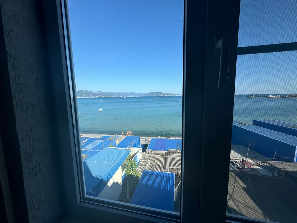 Коттедж Домик с удобствами на пляже Алексино — Новороссийск