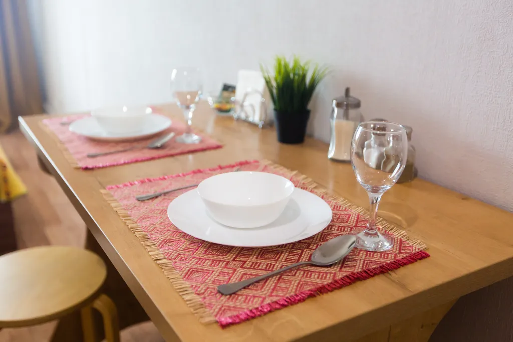 Студия № 5 с видом на реку