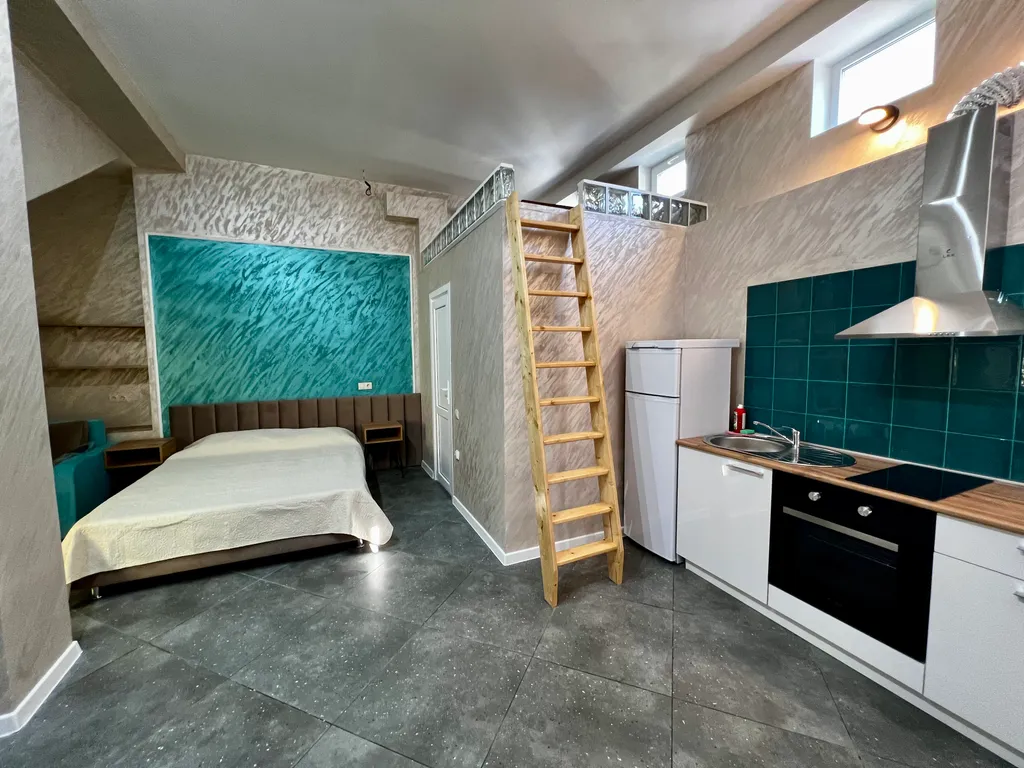 Квартира Студия лофт на 1 этаже — аренда посуточно в Ольгинка