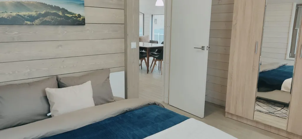 Уютный дом с печью-камином