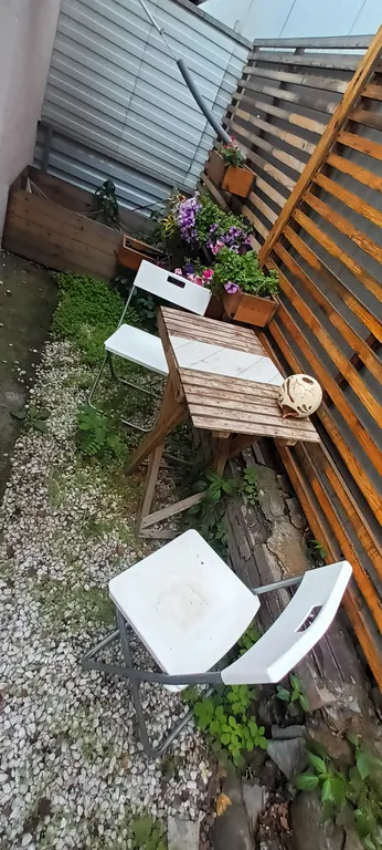 Дом с барбекю зоной