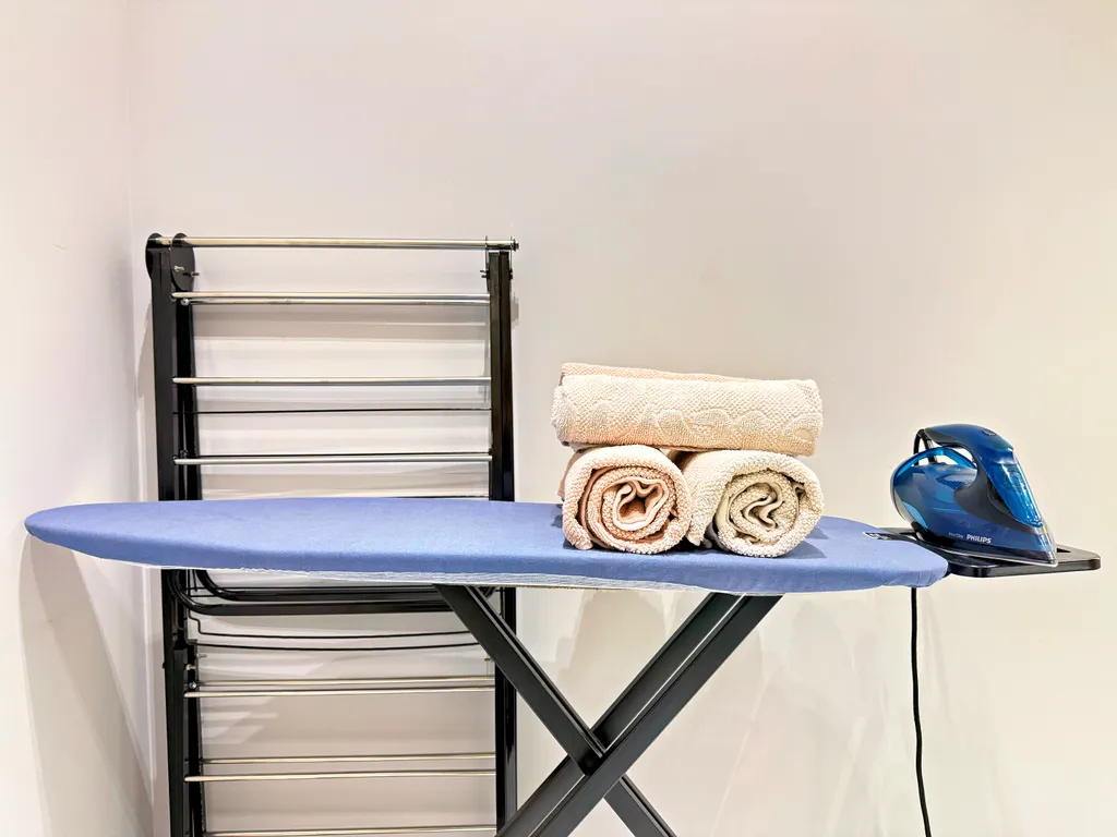 Kazakhstan resident's 171 by Royal rentals