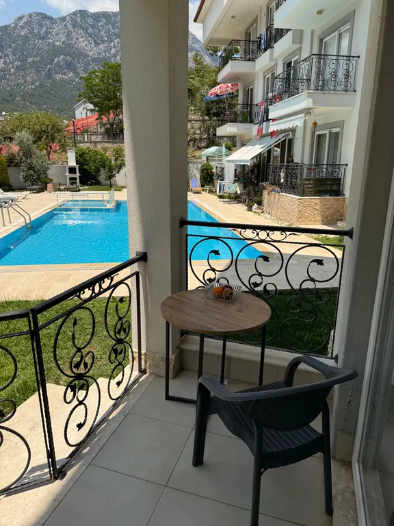 Апартамент с видом на горы