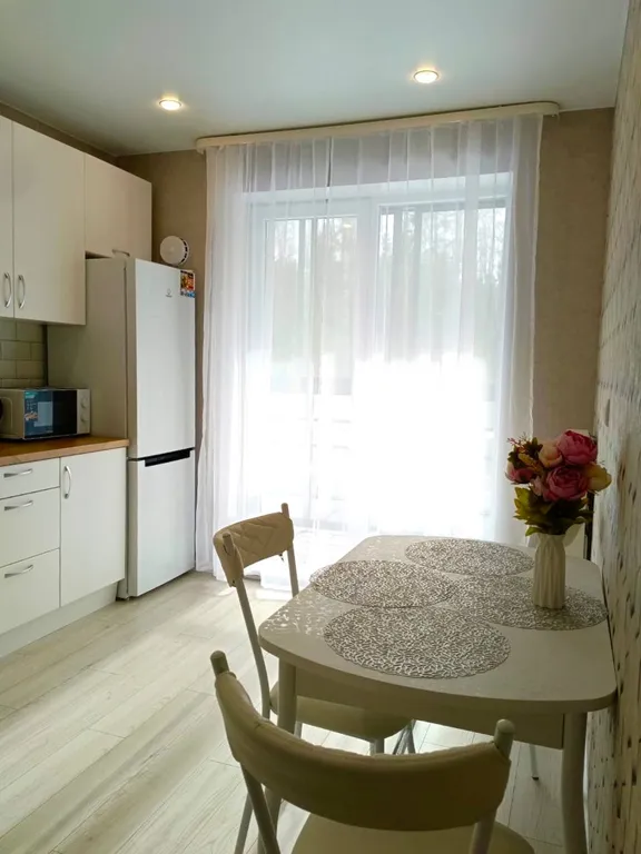 Уютная 1-комнатная квартира с видом на лес — аренда посуточно в Петрозаводск