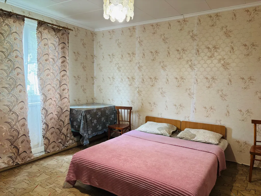 Просторный дом с личным двором