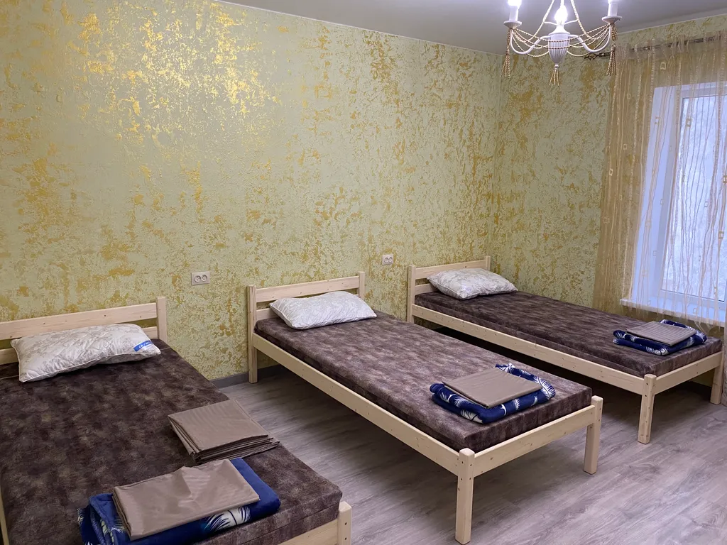 Коттедж 2х этажный с бассейном на 14 человек