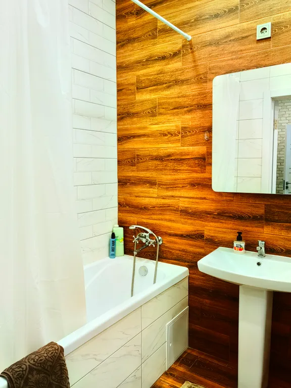 Уютная бирюзовая студия в Аквамарине