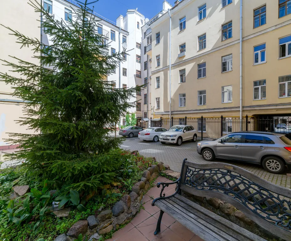 Квартира 3-комнатная Квартира — Санкт-Петербург