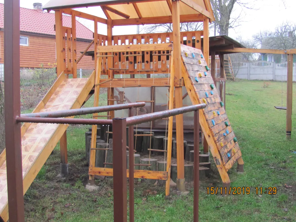 6-комнатный Дом