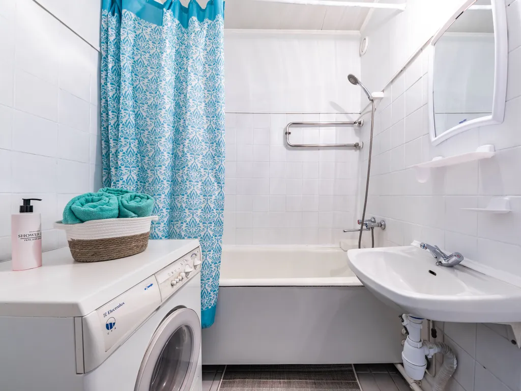 квартира в ближайшем микрорайоне в к глубоководному бассейну