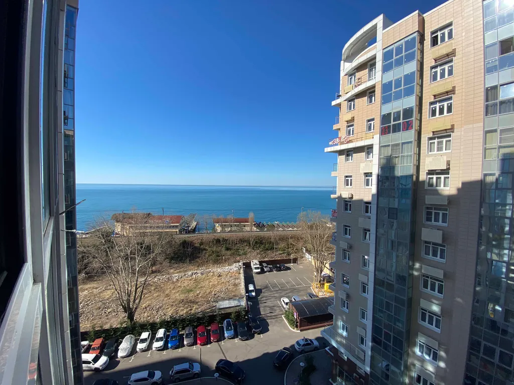 Квартира Однокомнатная квартира с балконом и видом на море в жк Посейдон — Сочи