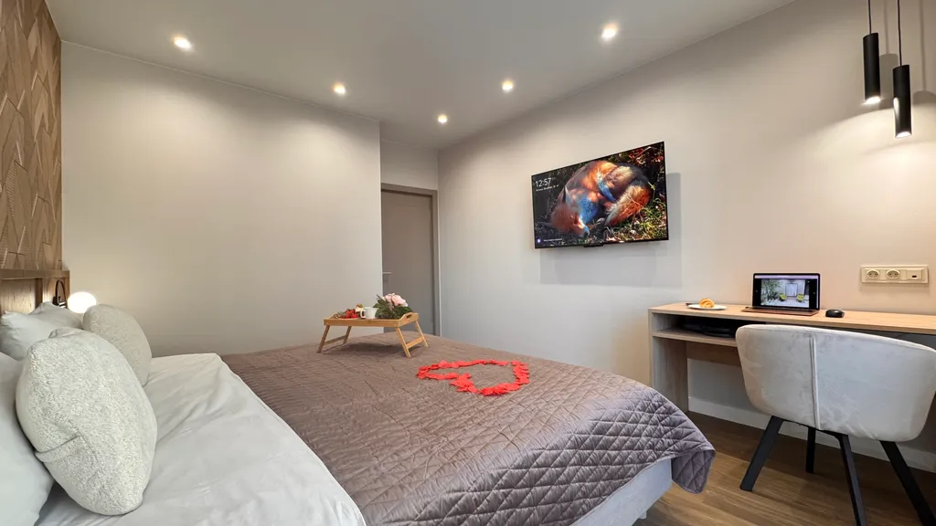 Апартаменты с шикарным видом в авторском квартале Машаров