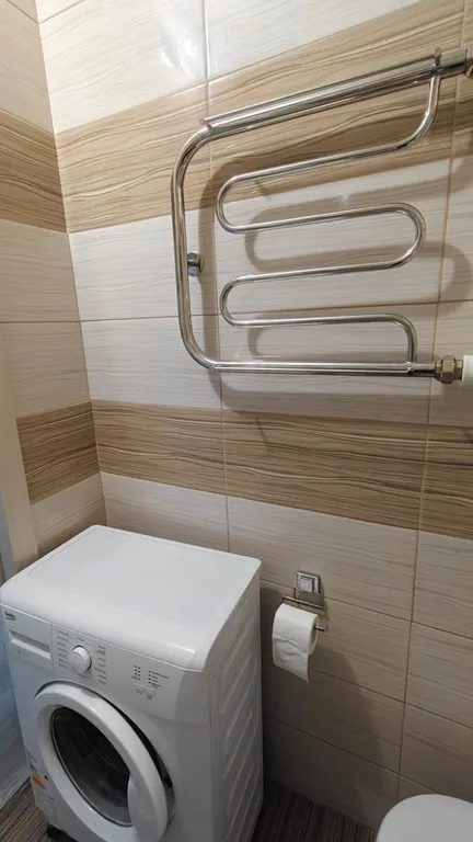 Тихая студия в новом доме с большой парковкой