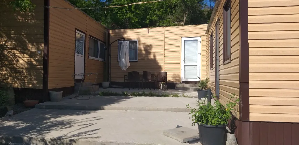 Уютный домик с видом на горы