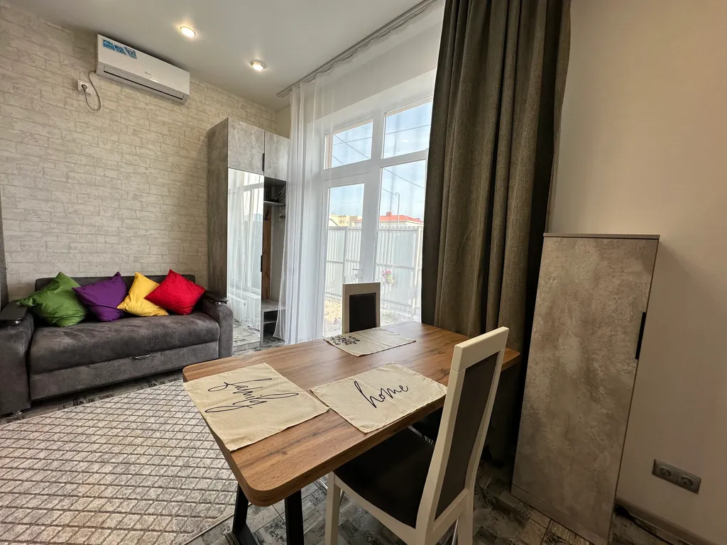 Коттедж Часть дома со своим двориком и мангальной зоной в 5 минутах до моря — Севастополь