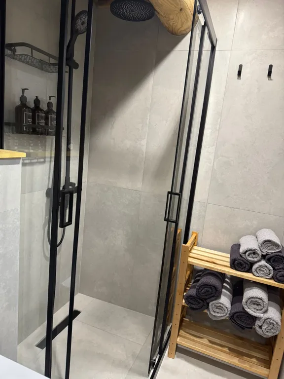 Дом на берегу озера Лососинное