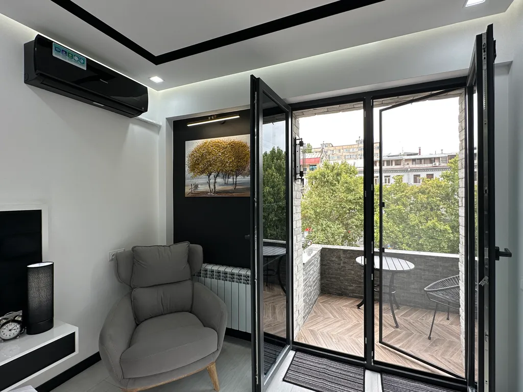 Роскошная 3-х комнатная квартира на проспекте Маштоца