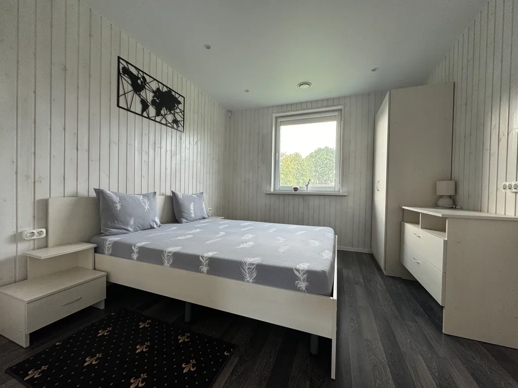 Комфортабельный дом на берегу озера Нарочь