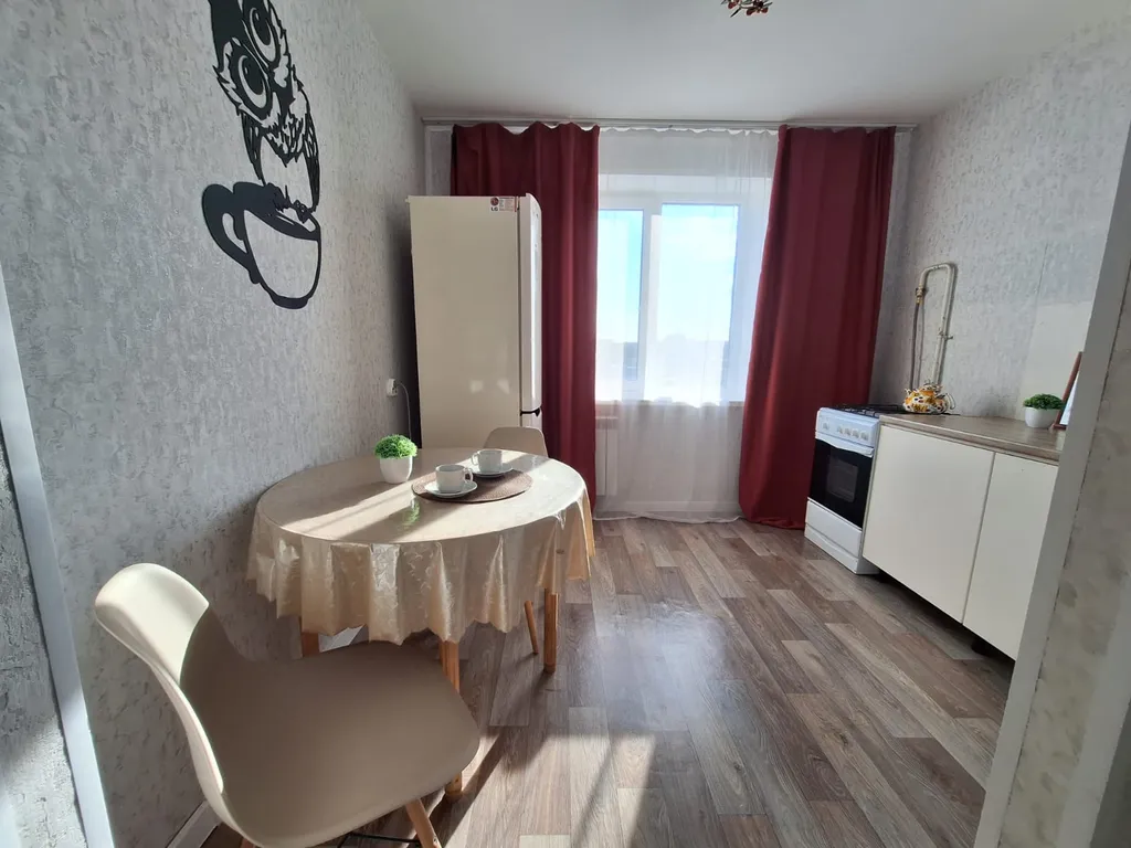 Уютная квартира Версаль около МНТК