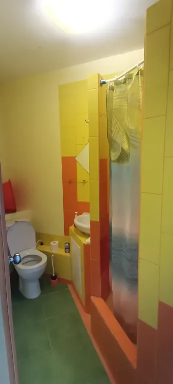 Квартира Уютная квартира в гостевом доме рядом с набережной им. Терешковой — Евпатория