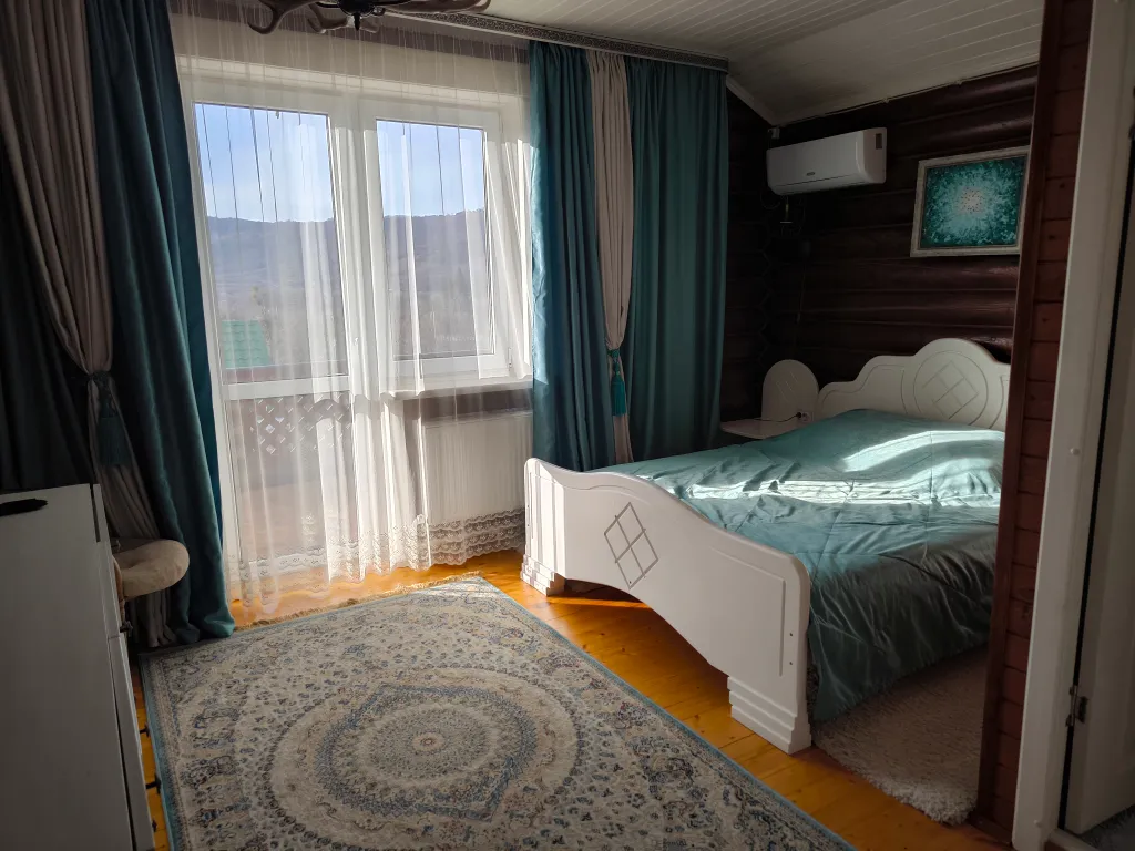 7-комнатный Дом