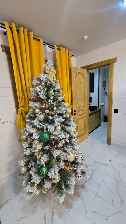 Новый дом с евро-ремонтом и полным оснащением на 10 человек