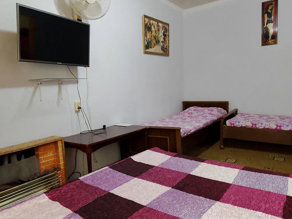 Коттедж Уютное жильё с видом на горы в шаговой доступности от моря — Гагра