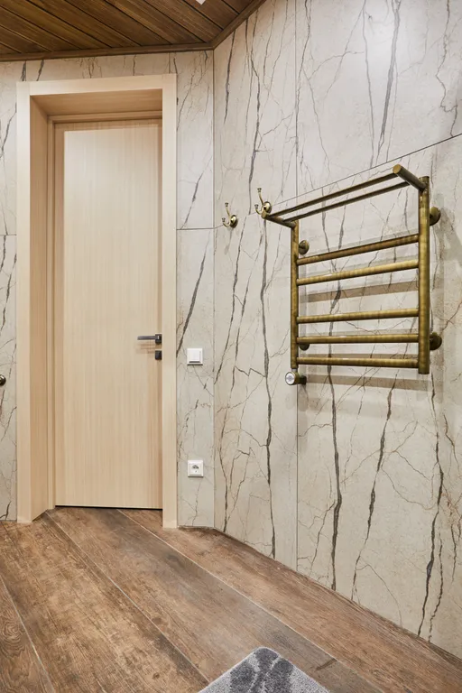 Полулюкс с кроватью размера king-size видом на озеро