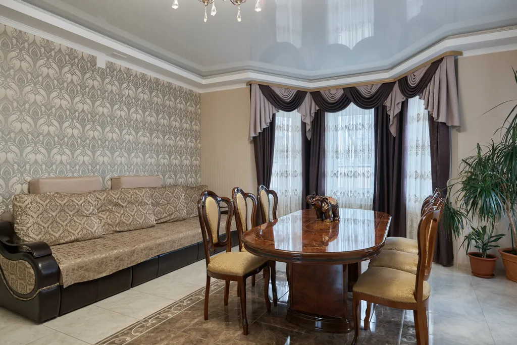 Большой, уютный семейный дом