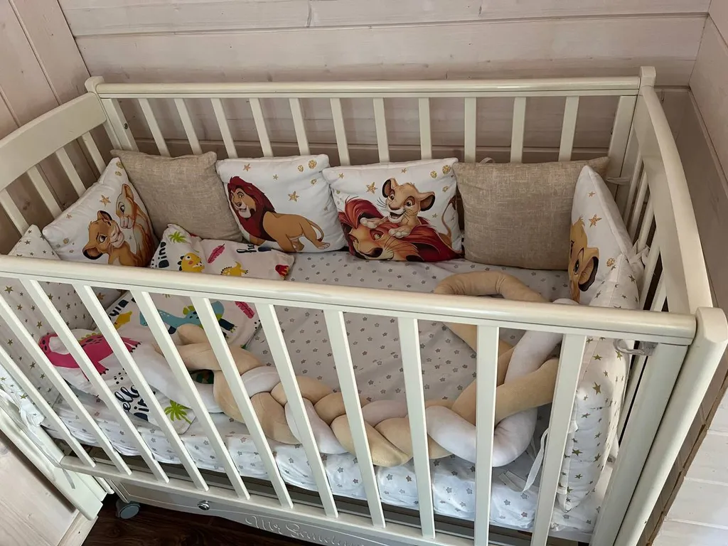 Коттедж Загородный дом у воды — Лопотово