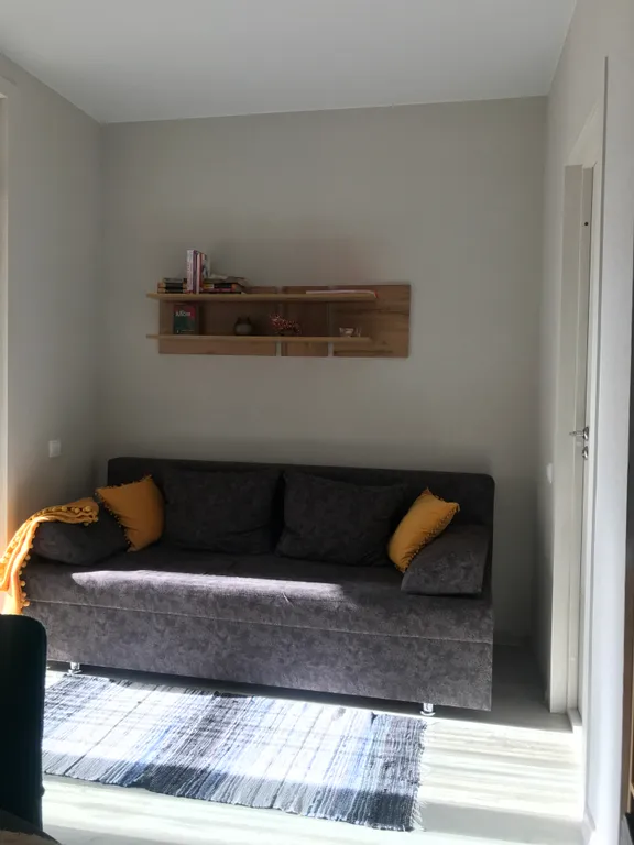 Квартира у озера и моря