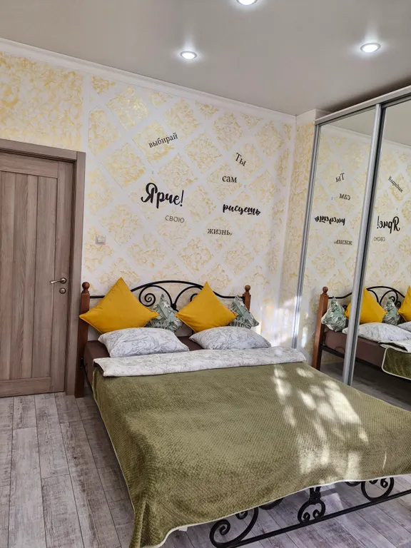 Квартира 2х комнатная квартира на первой линии — Адлер