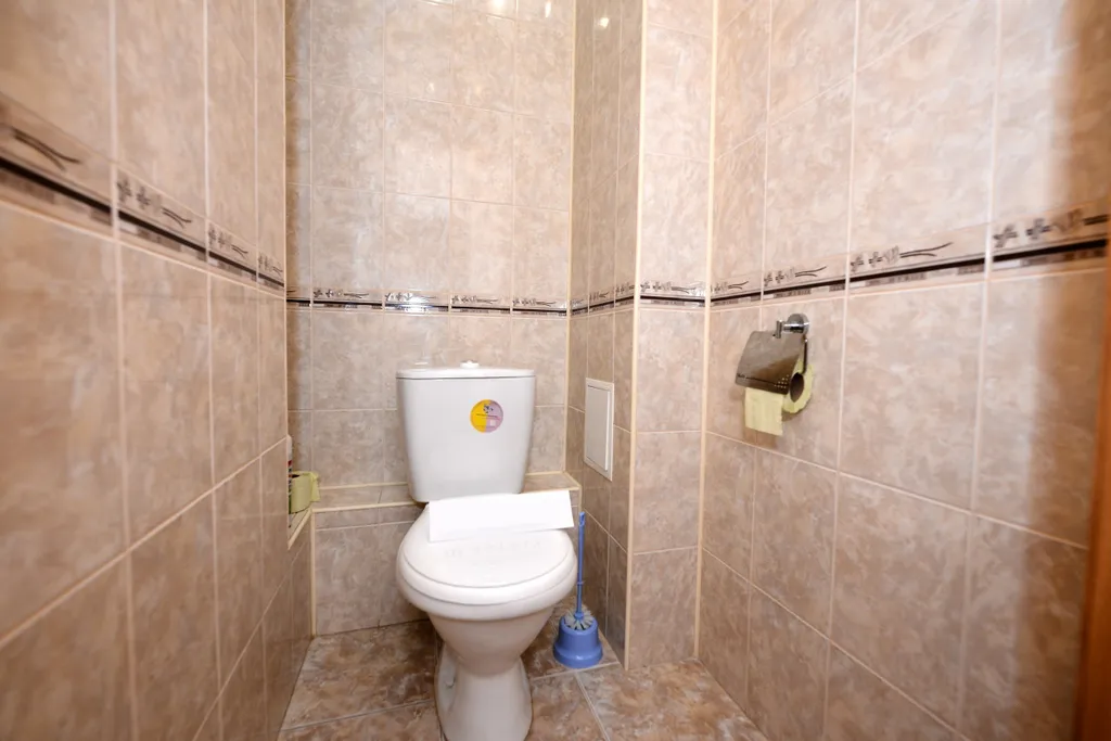 Просторный светлый апартамент с джакузи