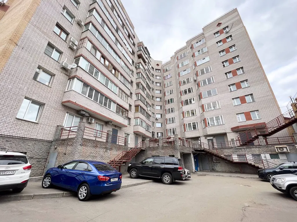 Уютная квартира с новым ремонтом, район ЖД вокзала