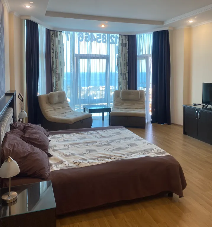 Квартира Аквамарин недалеко от моря с бассейном и банями — аренда посуточно в Севастополь