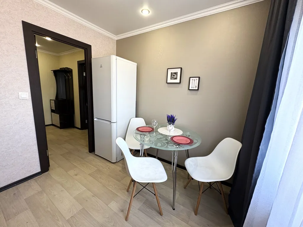 John Silver Sutki Life