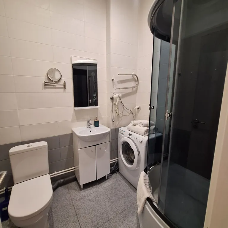 Квартира Квартира Яркая студия — Санкт-Петербург