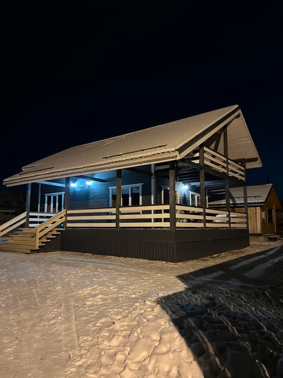 Коттедж на берегу озера