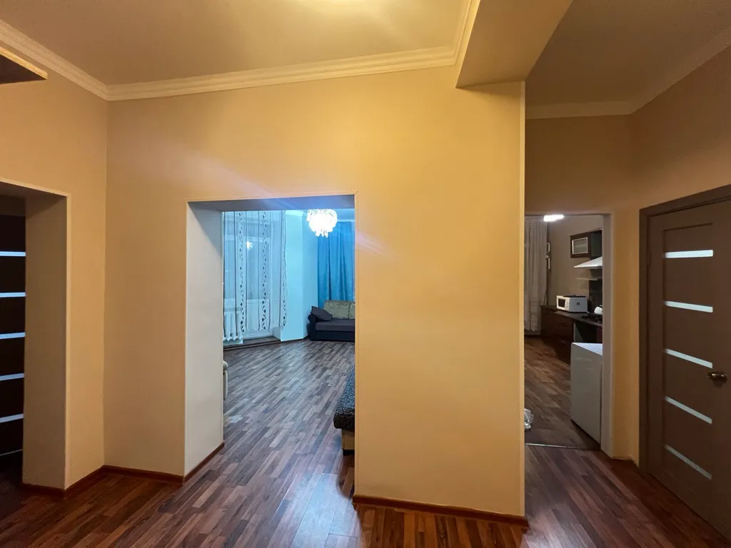 Двухкомнатная квартира в центре города, в новом доме