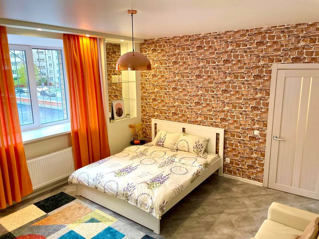 Яркая квартира в центре с кофеваркой