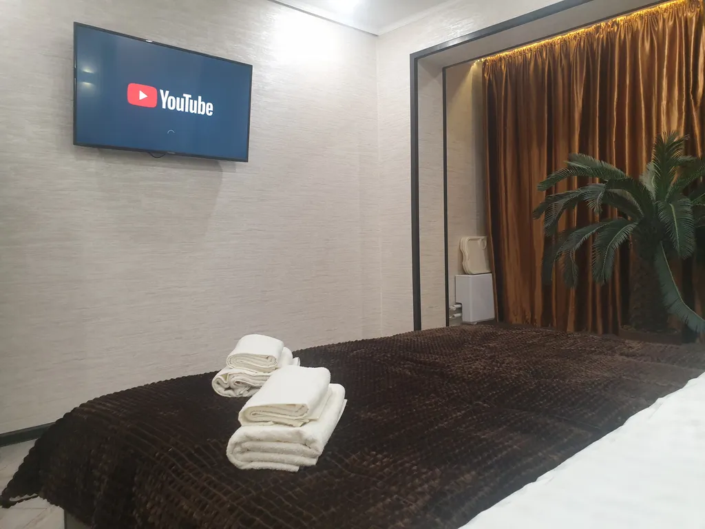 Джакузи у Аэропарка