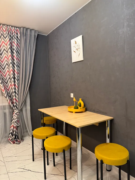 Шикарная квартира у пруда