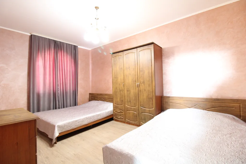 Аренда коттеджа для отдыха с теплым бассейном, сауной, бильярдом