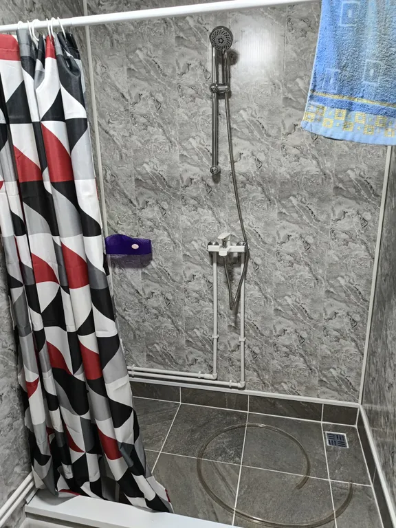 Уютный домик на берегу Камского моря