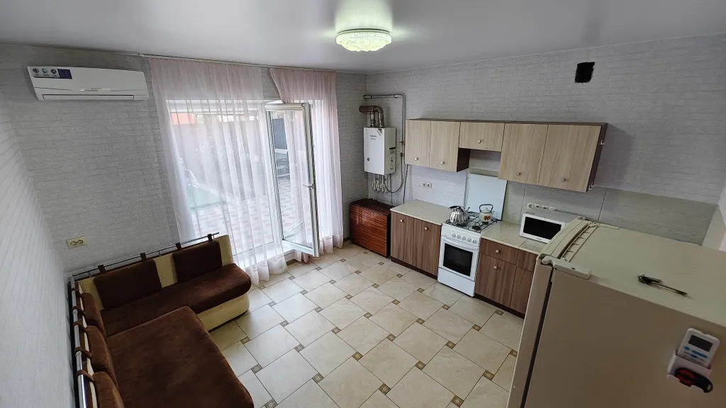 Кухаренко у друзей